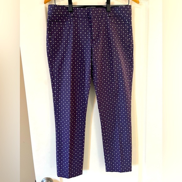 Banana Republic Dark Purple Patterned Slacks Women’s 4 Petite - Picture 1 of 15